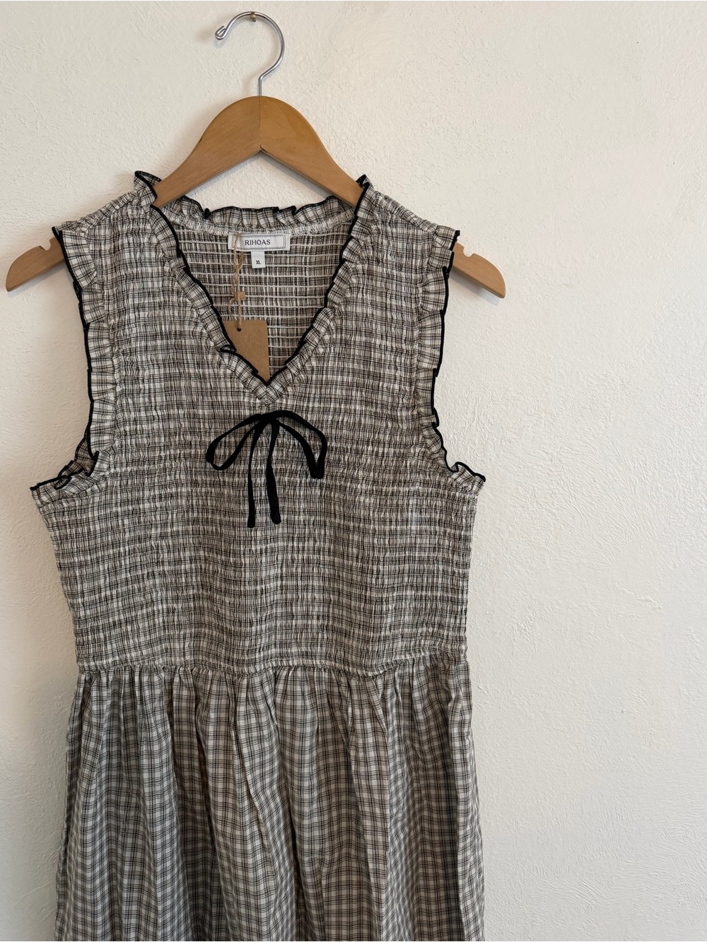 RIHOAS Black V Neck Plaid Midi Dress Smocked Gingham Bow NWTS XL - Picture 3 of 8